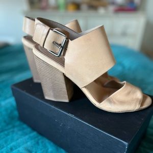 MARSELL Crème Chunky Block Heel Open Toe Slingback Sandal Italy Size 40.5